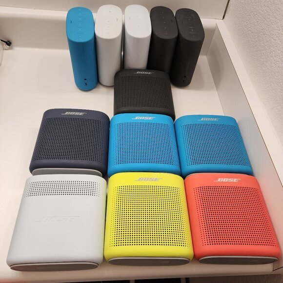 1X Bose Soundlink Color II Portable Bluetooth Speaker Splashproof with accessori - Picture 1 of 2